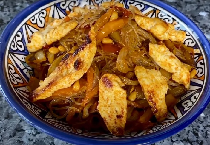 Курица по-тайски от актрисы Елены Дудиной