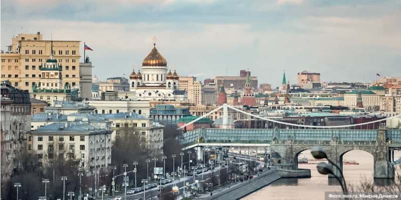 Более 100 кафе и ресторанов подали заявки на создание у себя безковидных зон