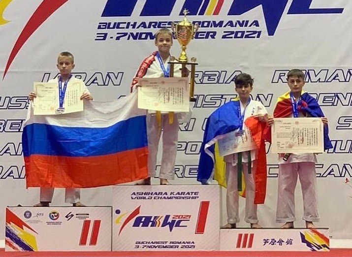 Школьник из Алексеевского выиграл в Бухаресте чемпионат мира по ашихара-карате
