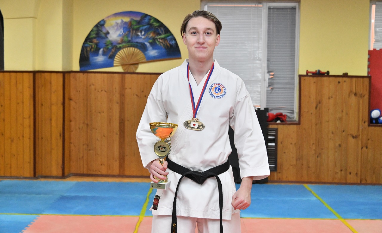 Каратист из Бибирева выиграл чемпионат мира в Сербии