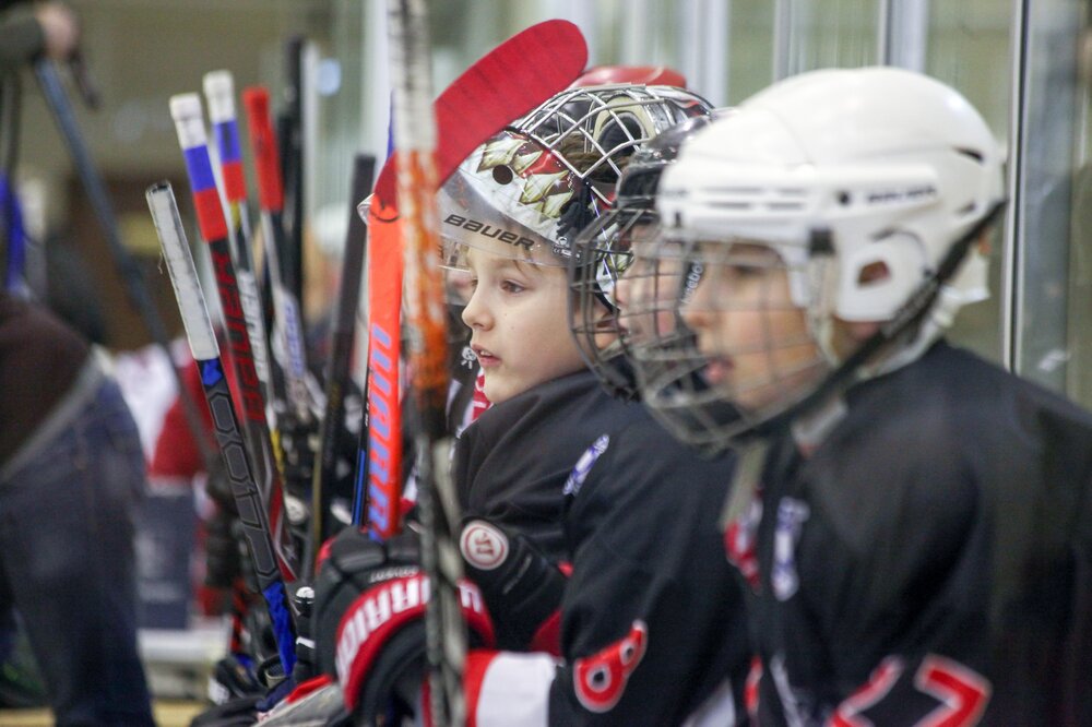 Юные хоккеисты из СВАО поборются за победу на катке в Путевом проезде