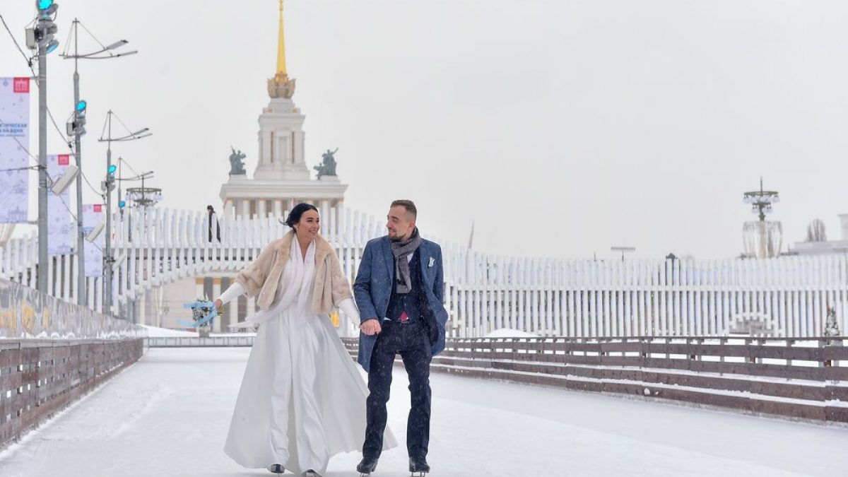 Три пары смогут заключить брак на катке ВДНХ 14 февраля | Звездный Бульвар