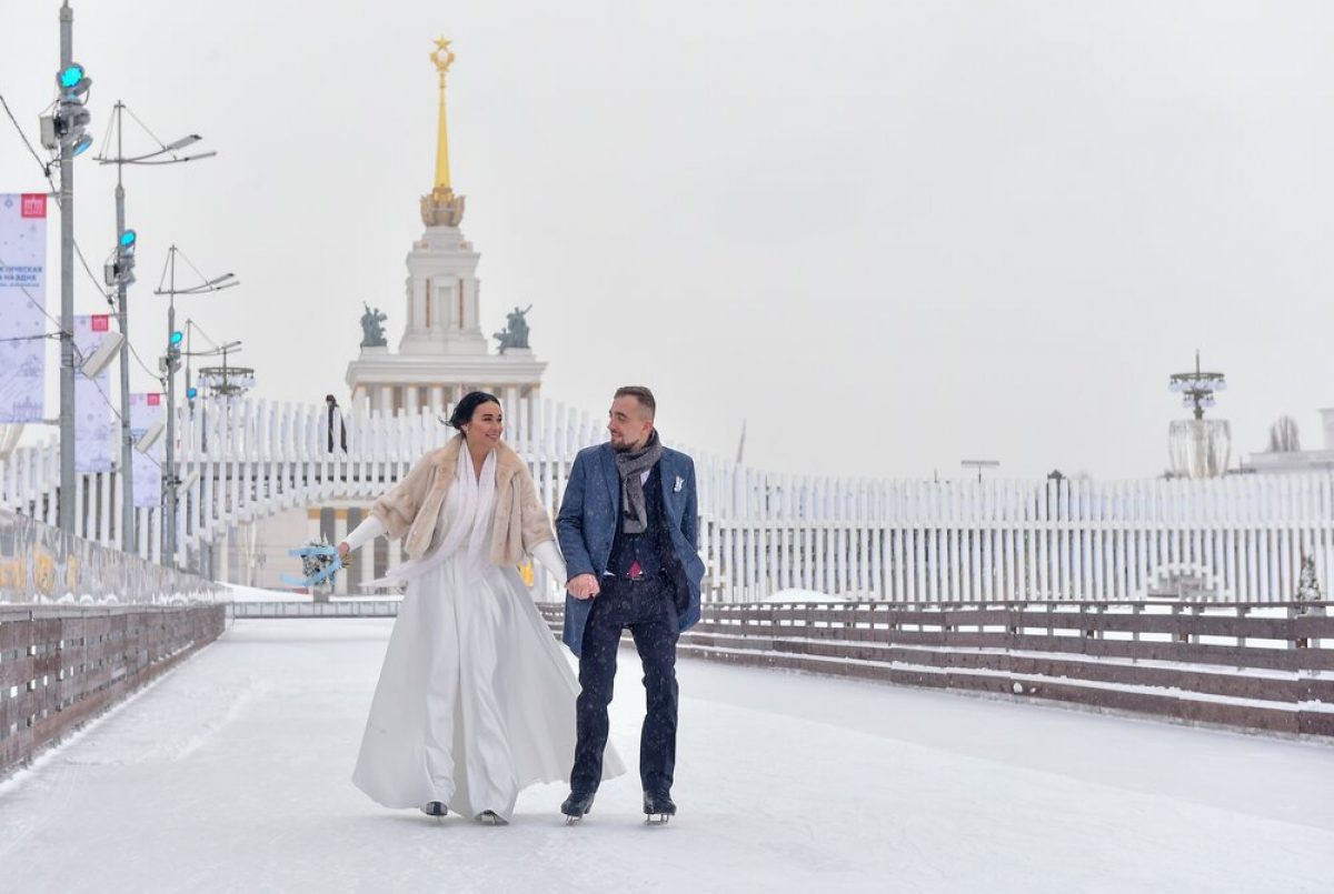 Три пары смогут заключить брак на катке ВДНХ 14 февраля | Звездный Бульвар