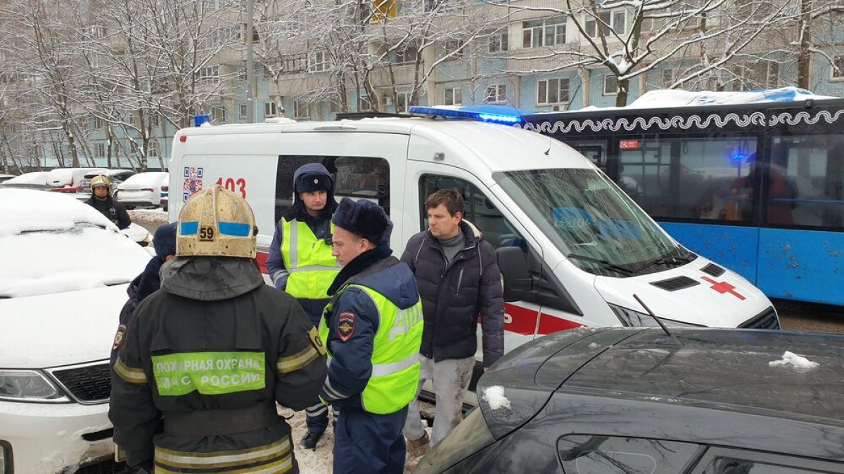 В СВАО за неделю в ДТП пострадали два пенсионера, беременная женщина и  доставщик | Звездный Бульвар