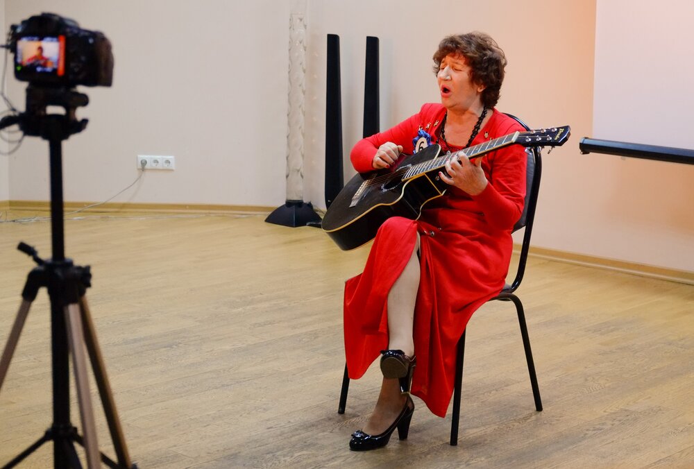 Пенсионеры из Ростокина могут поучаствовать в вокальном конкурсе НТВ «Ты супер! 60+»