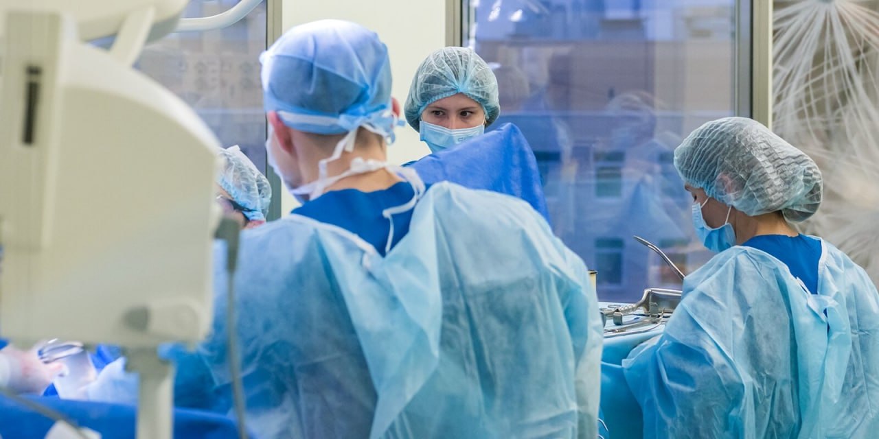 Собянин: В московских больницах увеличится доля высокотехнологичных операций