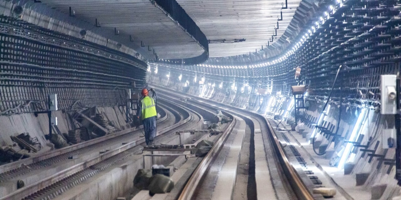 Андрей Бочкарёв: До конца года в Москве планируется достроить шесть станций метро