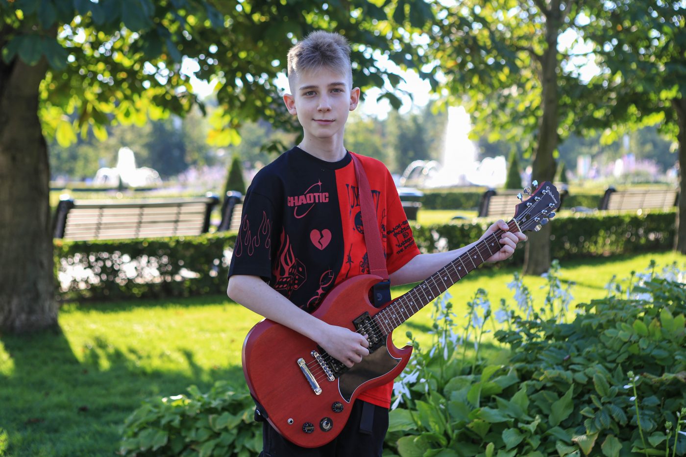 Юный гитарист из Останкинского района стал финалистом всероссийского конкурса