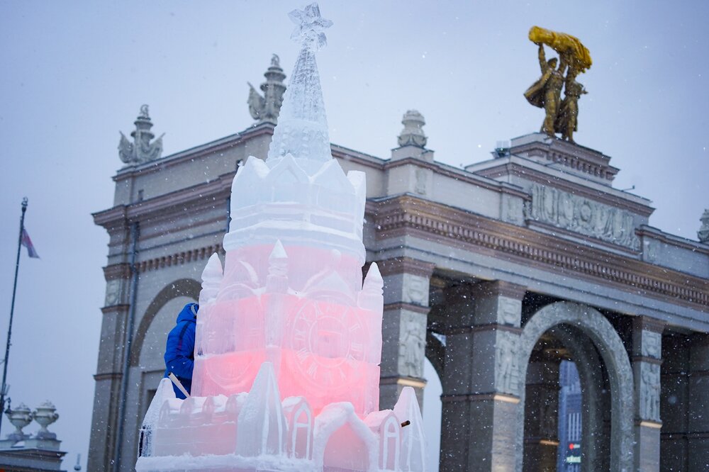 Фестиваль ледяных скульптур на ВДНХ продлится до 24 января
