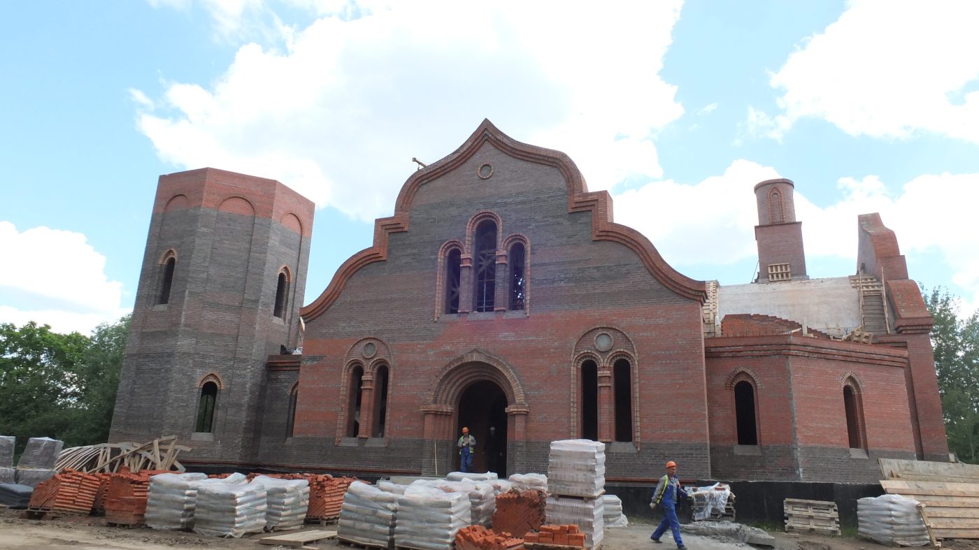 Новые храмы в Ярославском и Северном достроят в следующем году