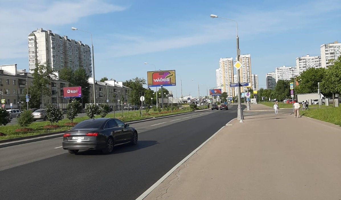 На дублёрах Ярославки кладут асфальтобетон, который глушит звуки